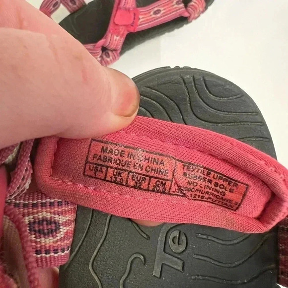 Kids teva sandals - Picture 3 of 6